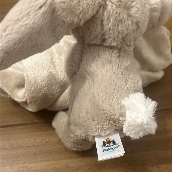 Jellycat Bashful Bunny Soother - Picture 2 of 3